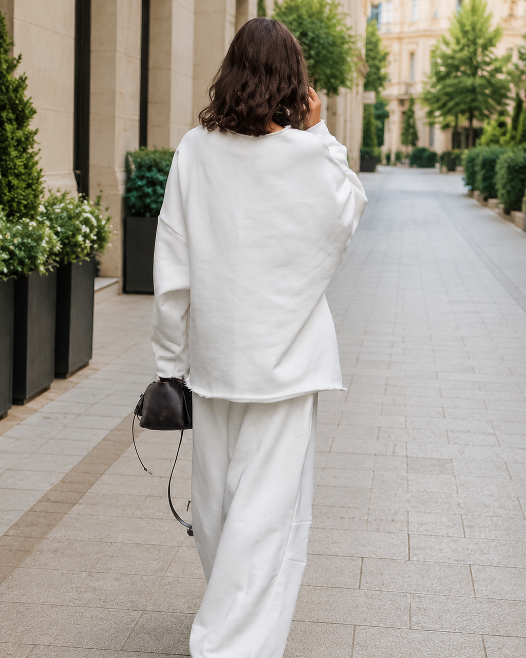 Women’s Oversized Sweater & Pants Set