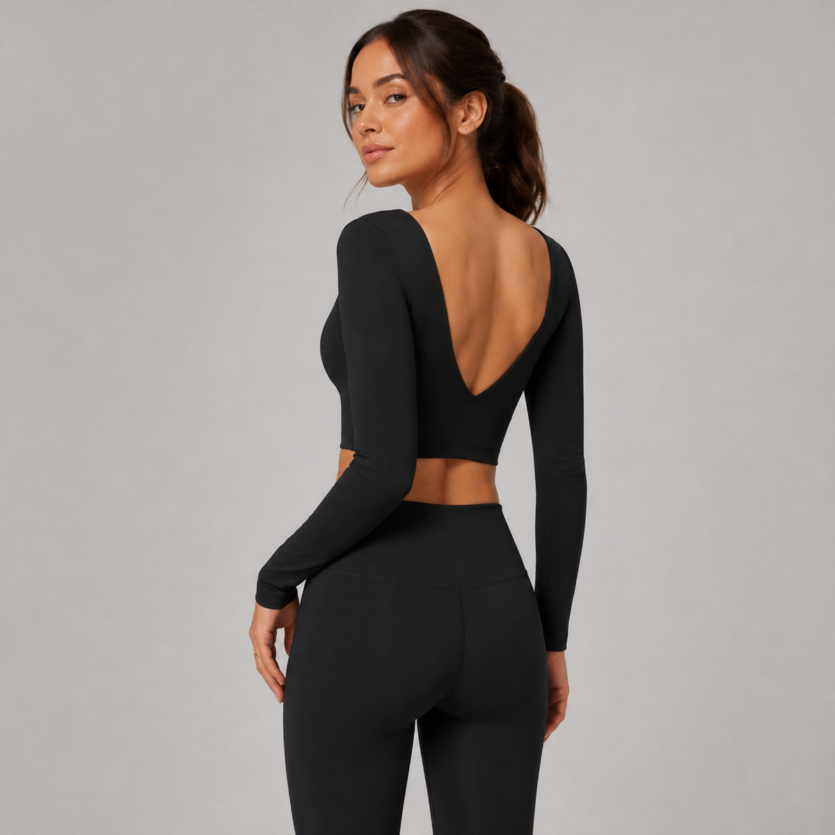 Women’s Sculpting Open-Back Long-Sleeve Crop Top